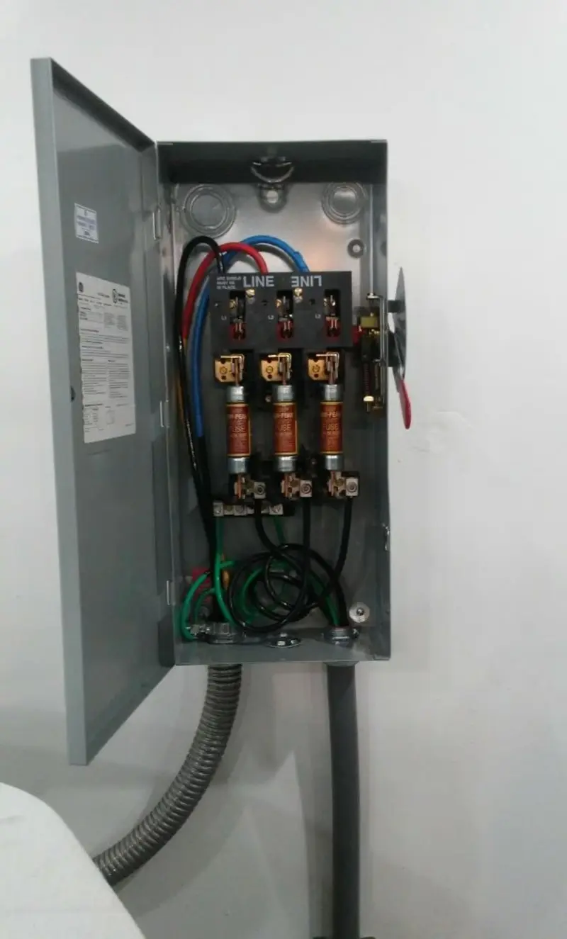 Three-phase disconnect switch installed for Electrical Wiring & Rewiring in Pell City